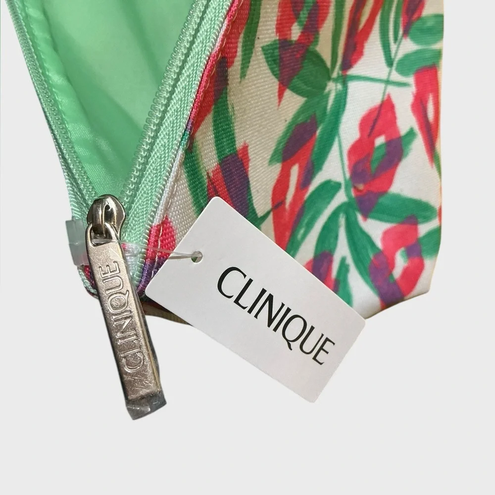 Clinique x Drawbertson Floral Lips Bag w/ Sweet Shimmer Beauty & Spa Set